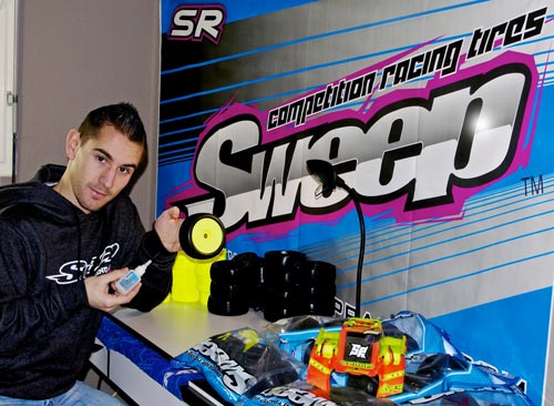 RUDDOG Distribution R.Savoya goes Sweep Racing